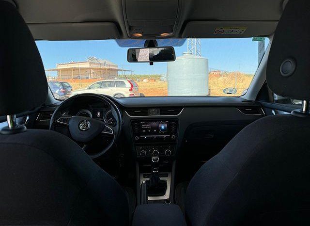 SKODA – Octavia Station Wagon – 1.6 TDI CR 115CV completo