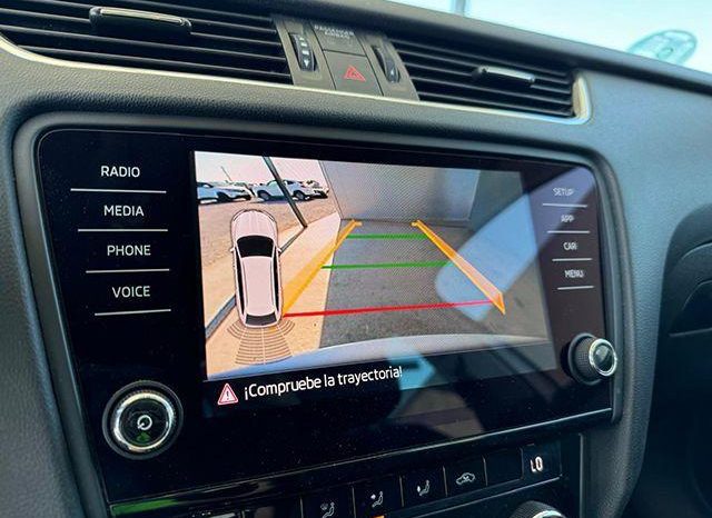 SKODA – Octavia Station Wagon – 1.6 TDI CR 115CV completo