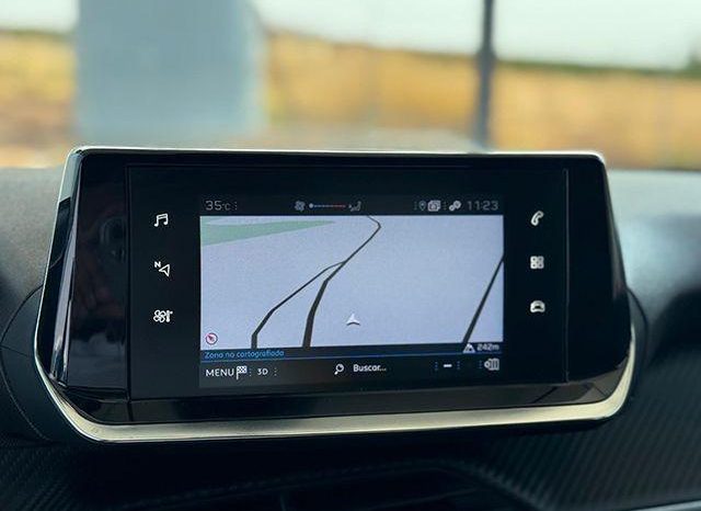 PEUGEOT – 2008 – 1.5 BlueHDi 102cv completo