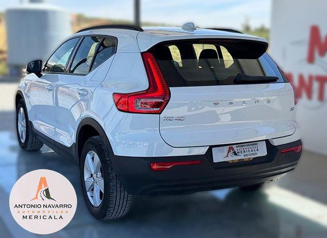 VOLVO – XC40 – Momentum 2.0D 150CV completo