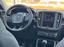 VOLVO – XC40 – Momentum 2.0D 150CV completo