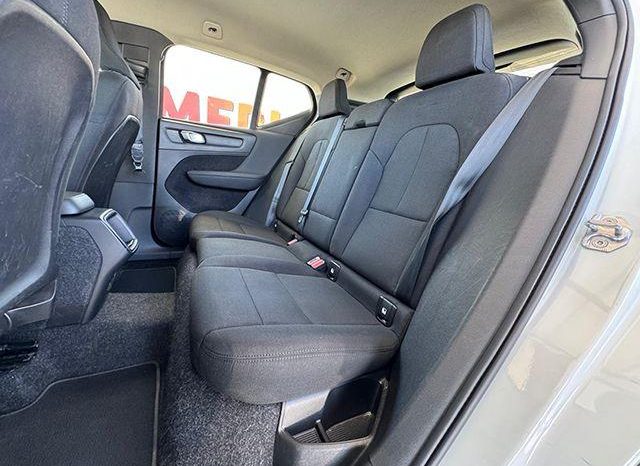 VOLVO – XC40 – Momentum 2.0D 150CV completo