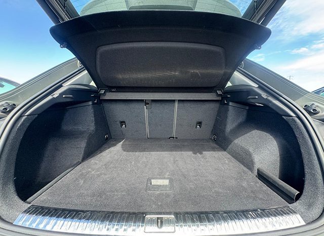 Audi Q3 2.0d 190 cv completo