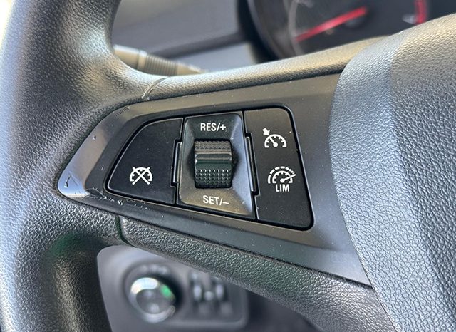 Opel Corsa 1.4 90 cv completo