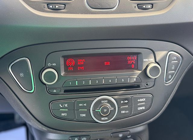 Opel Corsa 1.4 90 cv completo