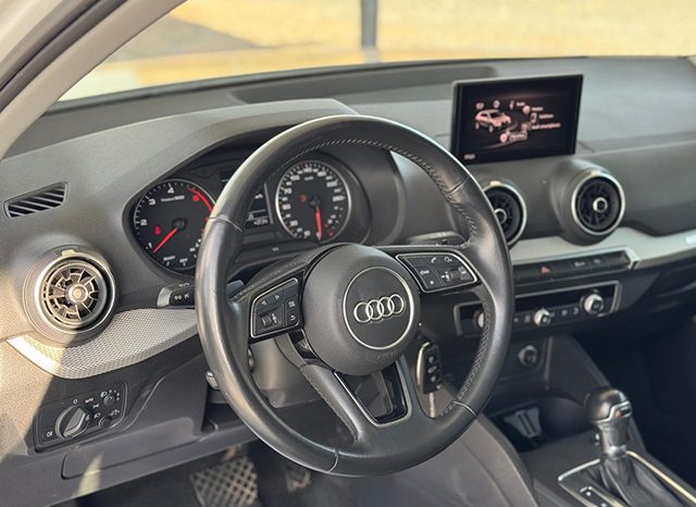 Audi Q2 1.6 TDI 115 cv completo