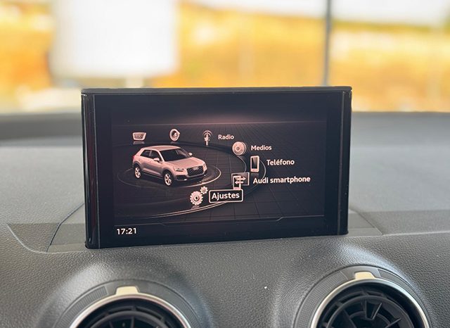 Audi Q2 1.6 TDI 115 cv completo