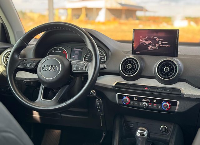 Audi Q2 1.6 TDI 115 cv completo