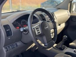 Nissan Navara 2.5d 190 cv completo