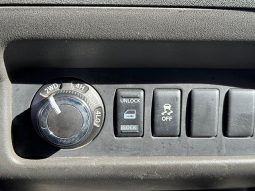 Nissan Navara 2.5d 190 cv completo