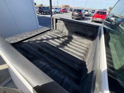 Nissan Navara 2.5d 190 cv completo