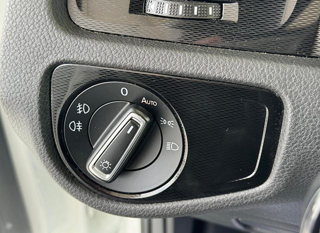 Volkswagen Golf GTD 2.0 184 cv completo