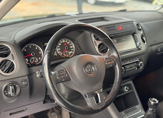 Volkswagen Tiguan 2.0d 140 cv completo