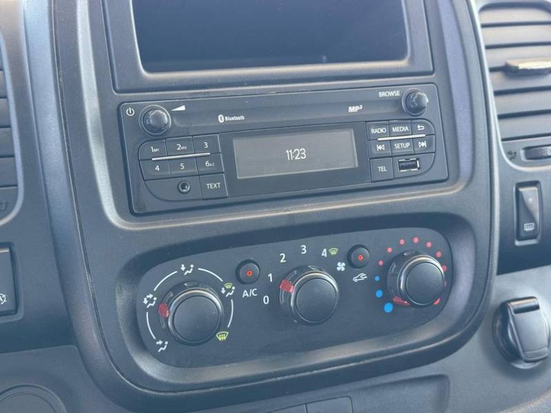 Renault Trafic 2.0d 120 cv