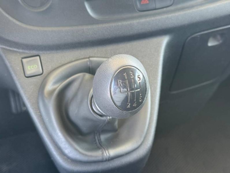 Renault Trafic 2.0d 120 cv